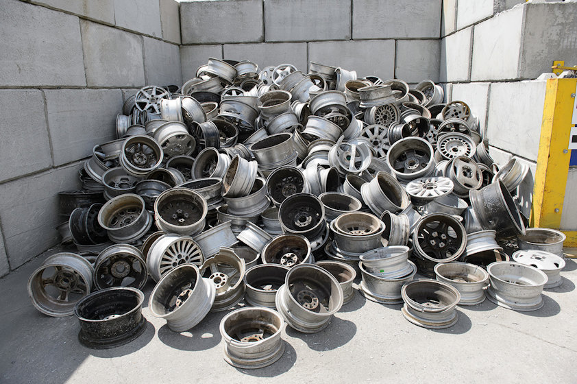a large collection of aluminium scrap